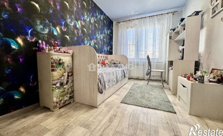 3-комн квартира пр-кт Строителей, 88,  д. 88