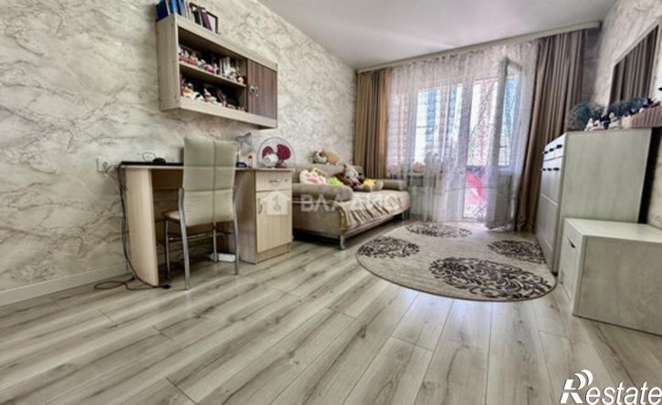 3-комн квартира пр-кт Строителей, 88,  д. 88