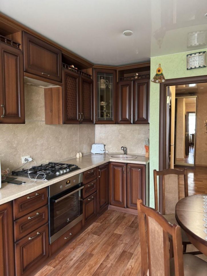 2-комн квартира Чапаева ул, 83