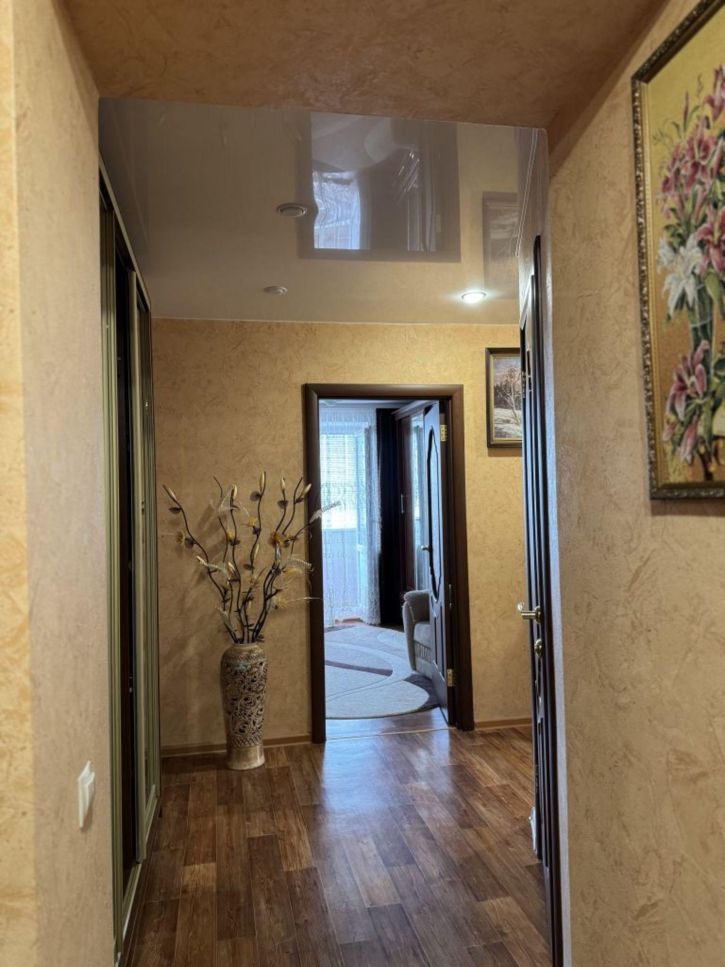 2-комн квартира Чапаева ул, 83