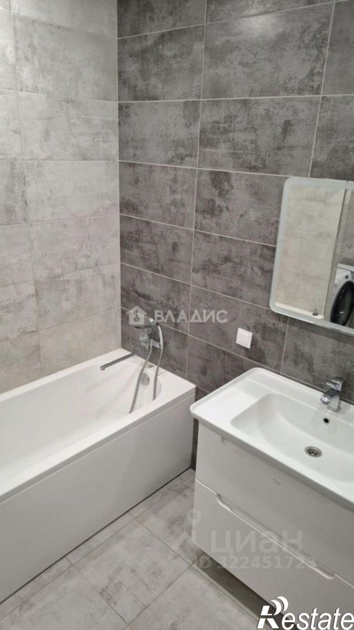 3-комн квартира улица Измайлова, 58А,  д. 58А