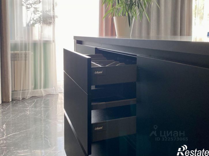 3-комн квартира ул Ново-Казанская, 15Б,  д. 15Б