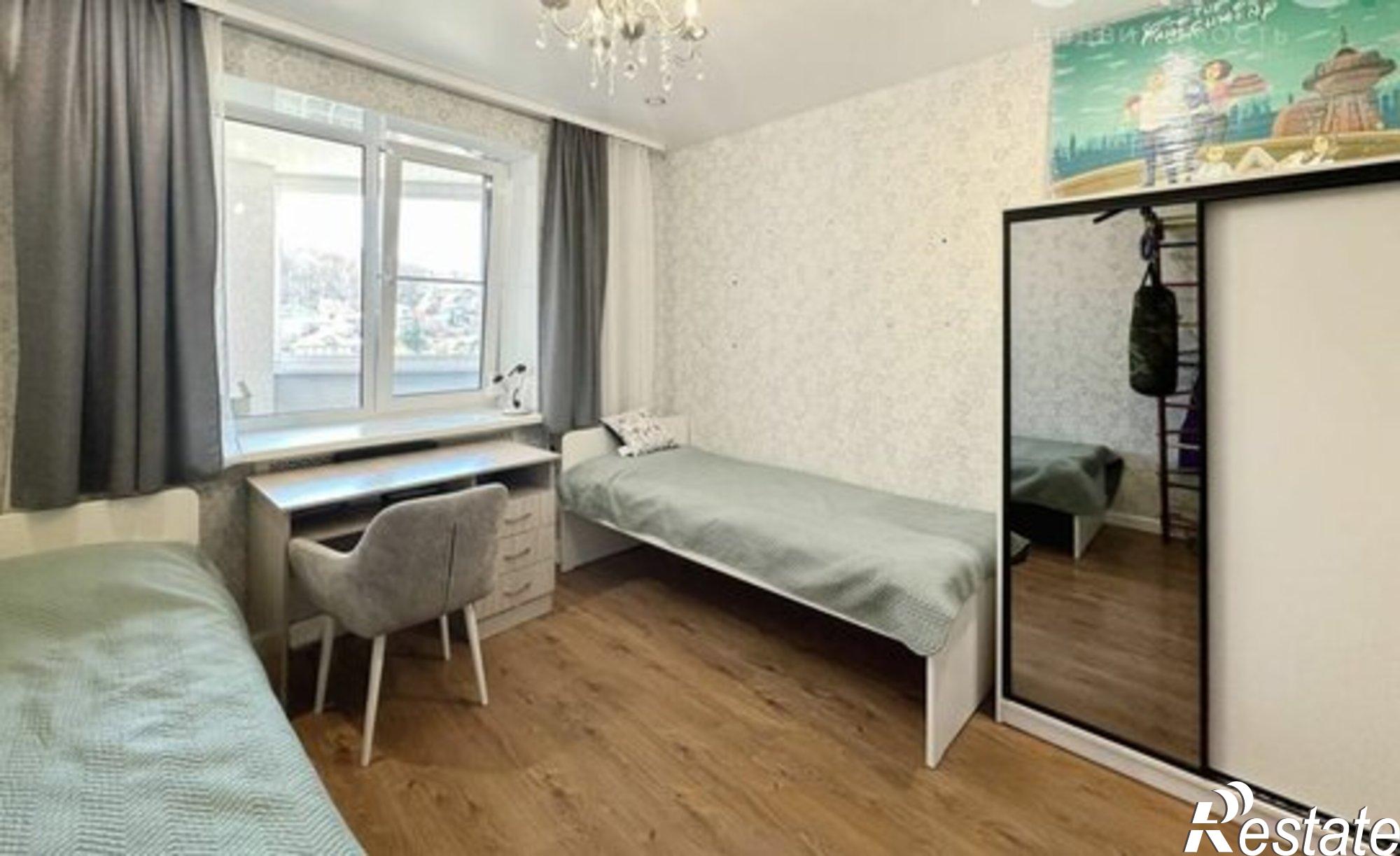 Купить квартиру за 12 000 000 рублей на ул Кулакова, 2