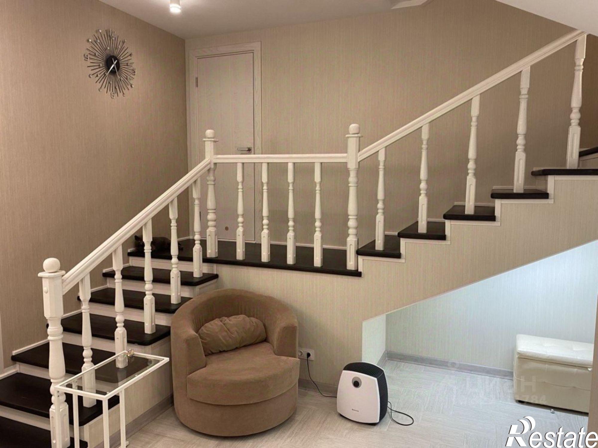 Купить квартиру за 21 000 000 рублей на ул Ягодная, 9