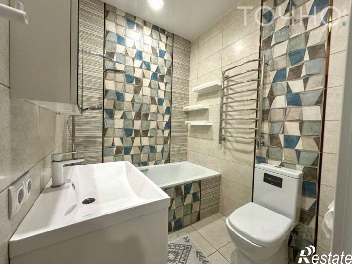 3-комн квартира ул Измайлова, 62,  д. 62