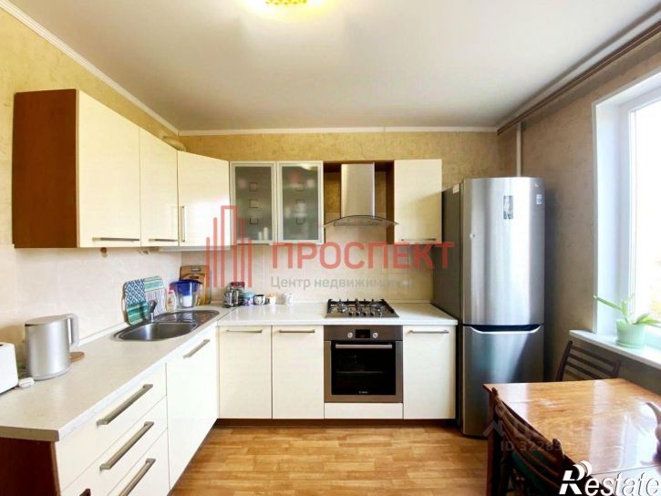 3-комн квартира ул Бородина, 7,  д. 7