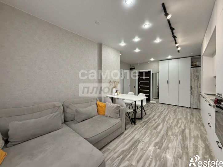 3-комн квартира улица Антонова, 5,  д. 5