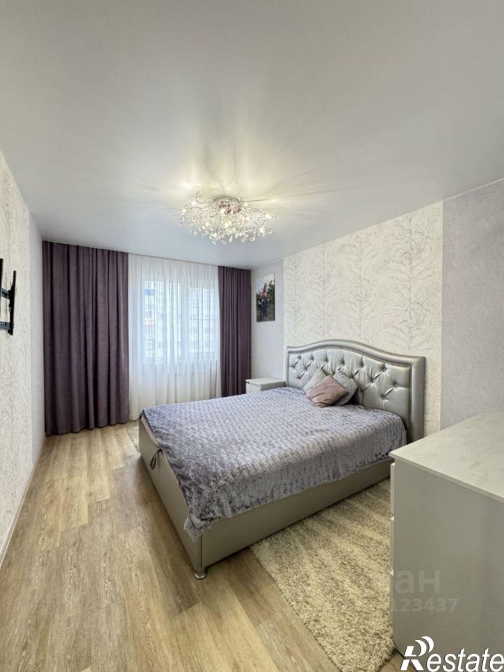 3-комн квартира пр-кт Строителей, 126,  д. 126