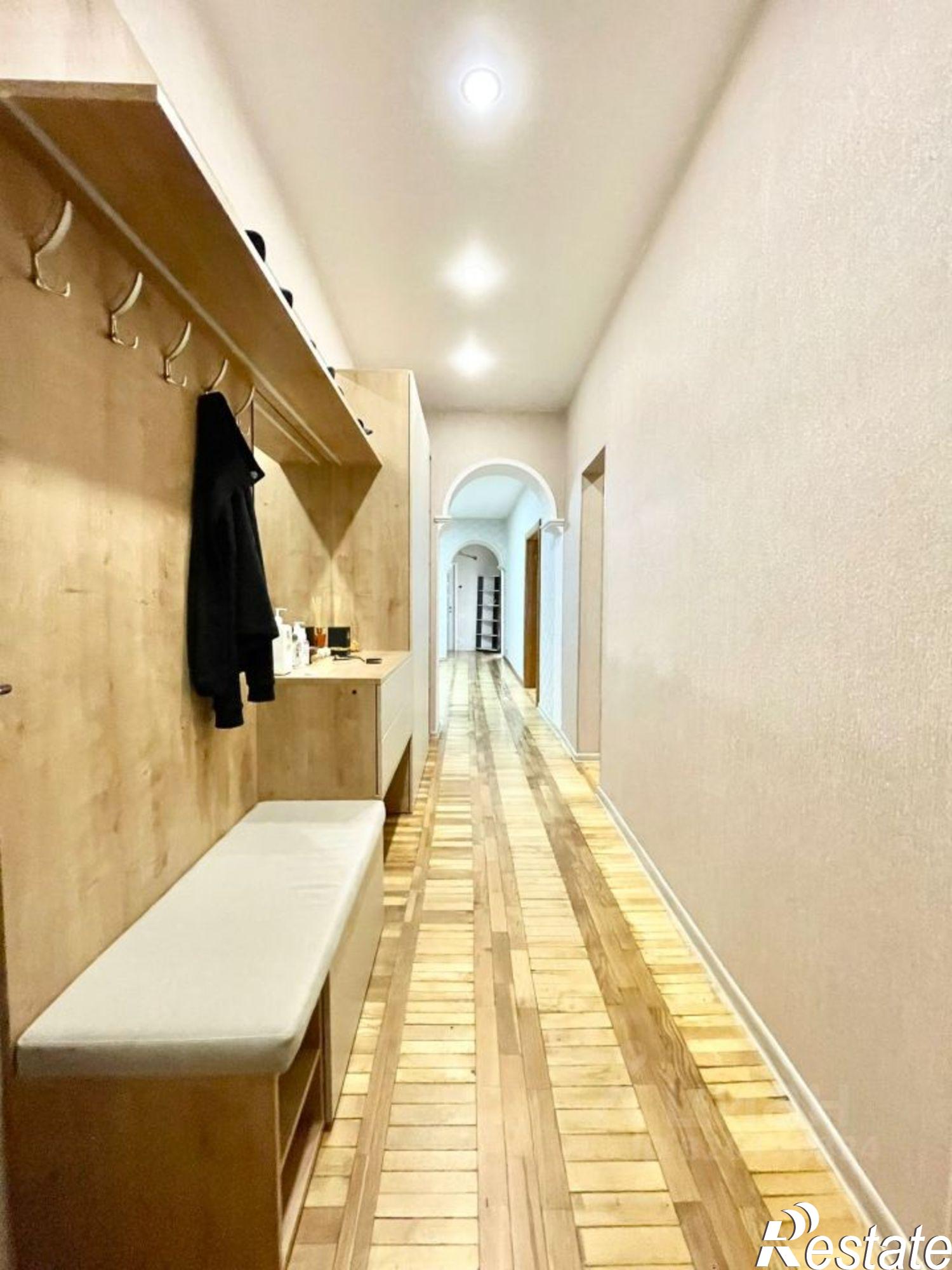 Купить квартиру за 11 200 000 рублей на ул Мира, 13