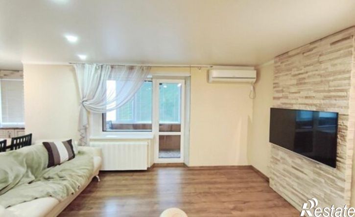 3-комн квартира ул Антонова, 15,  д. 15