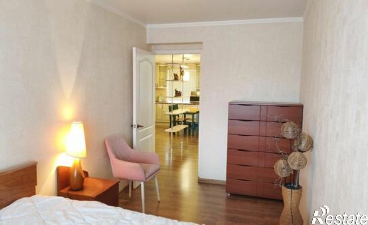 3-комн квартира ул Антонова, 15,  д. 15