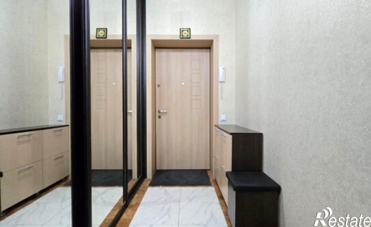 2-комн квартира улица Антонова, 24,  д. 24