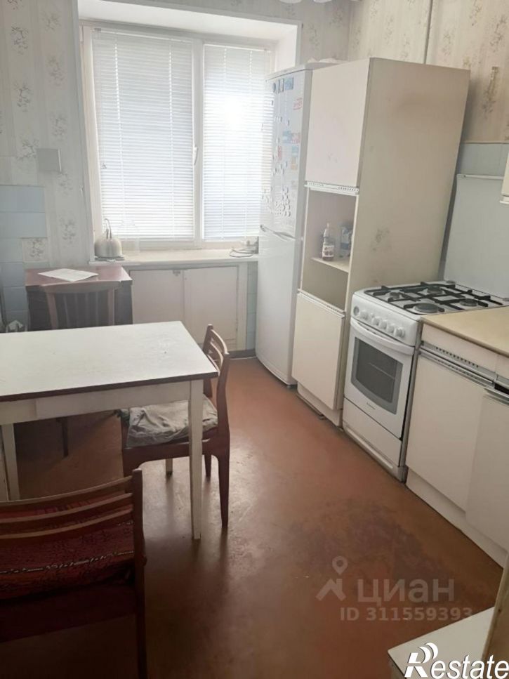 2-комн квартира ул Кулакова, 1,  д. 1