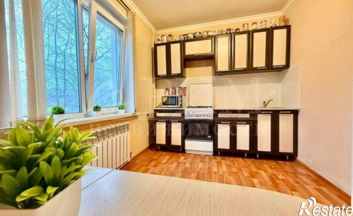 1-комн квартира ул Ладожская, 111,  д. 111