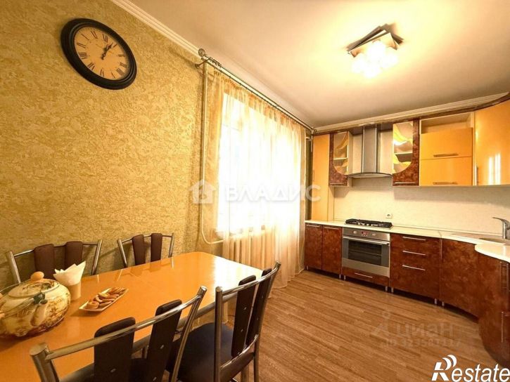 2-комн квартира Бригадная улица, 8,  д. 8