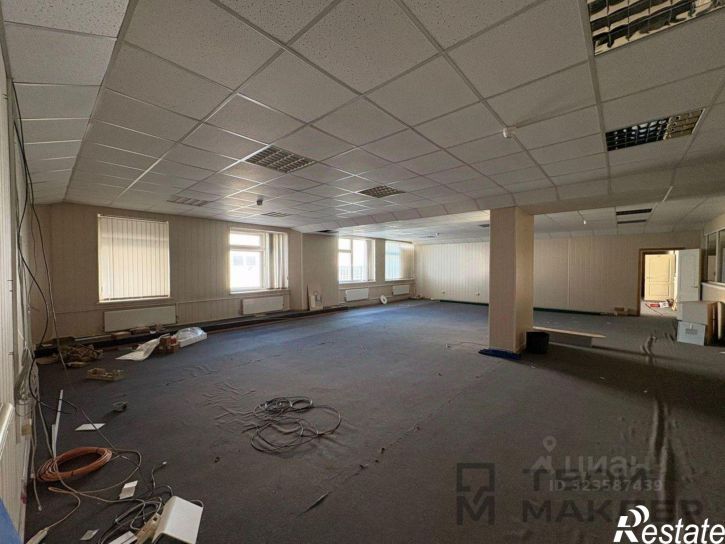 Отдельное здание улица Антонова, 3,  д. 3