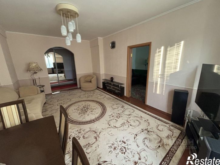 3-комн квартира улица Славы, 5,  д. 5