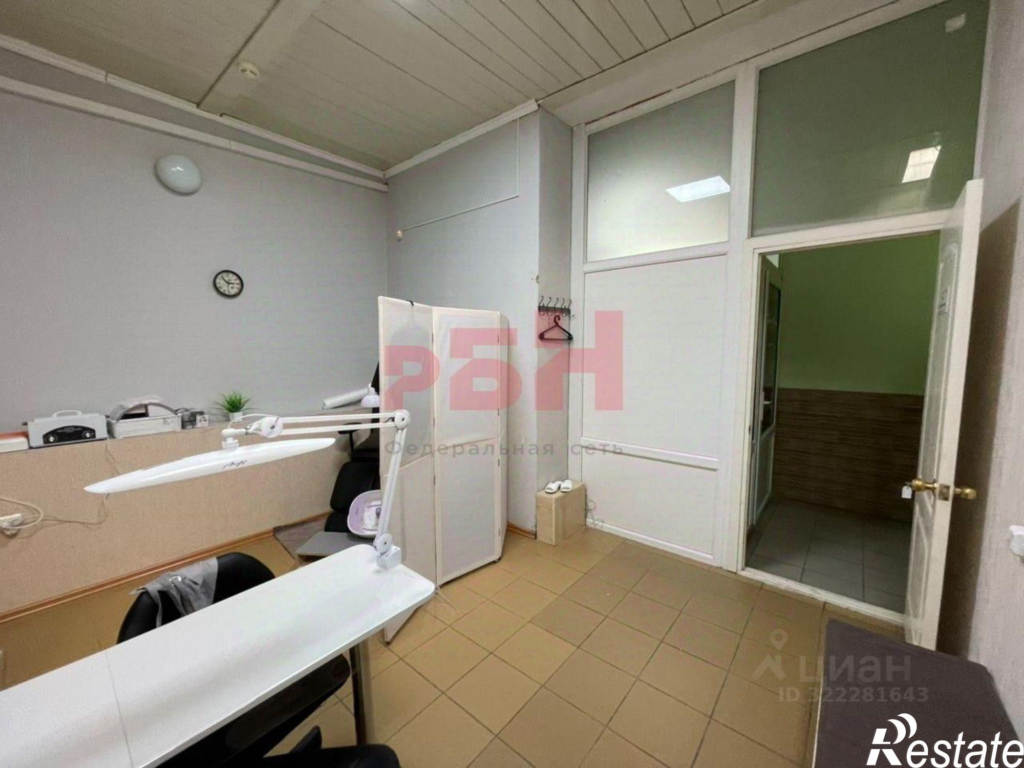 Сдать офис, помещение под офис за 11 900 рублей на Московская улица, 71