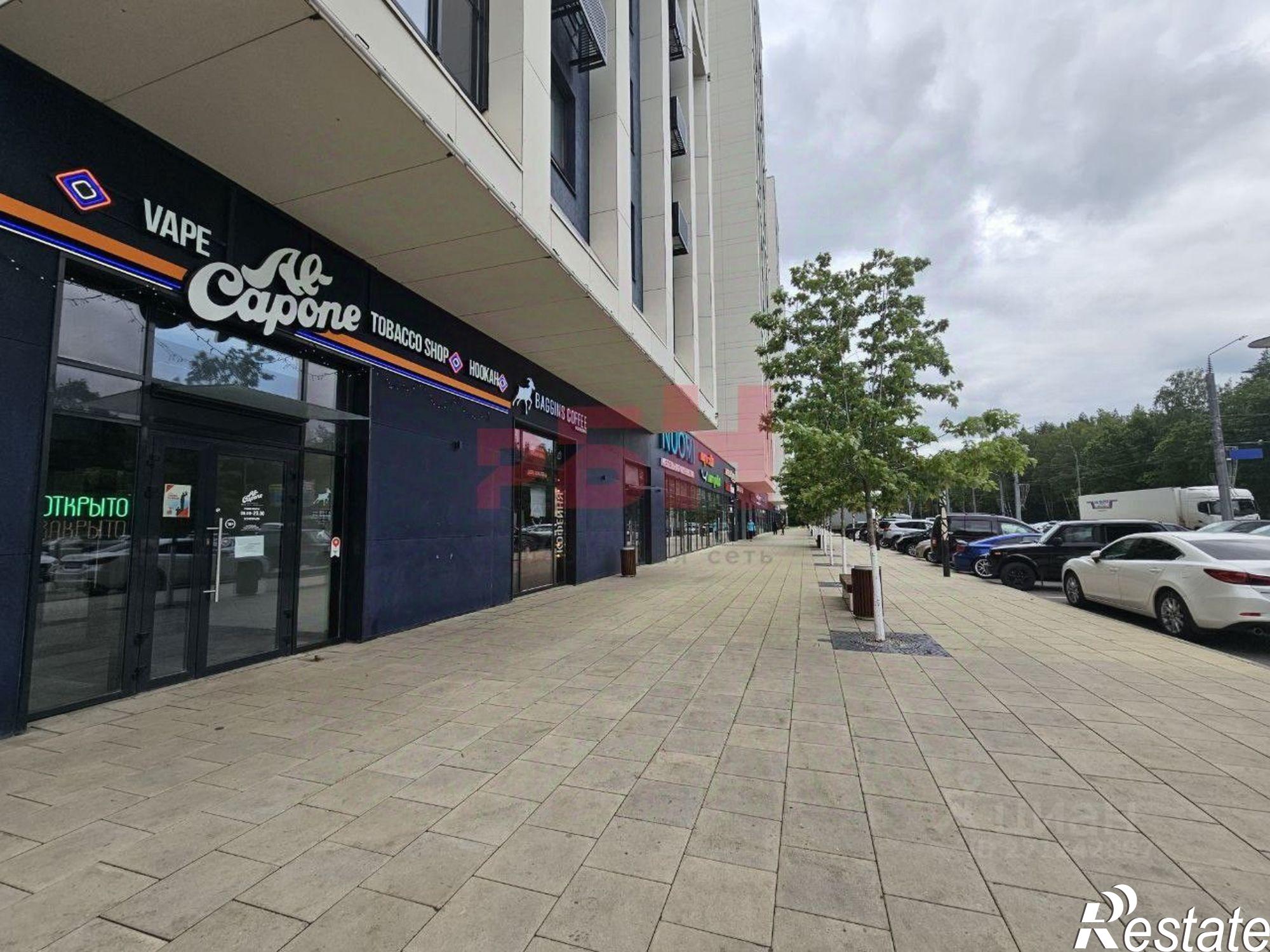 Сдать торговое помещение за 210 000 рублей на ул Мира, 44А