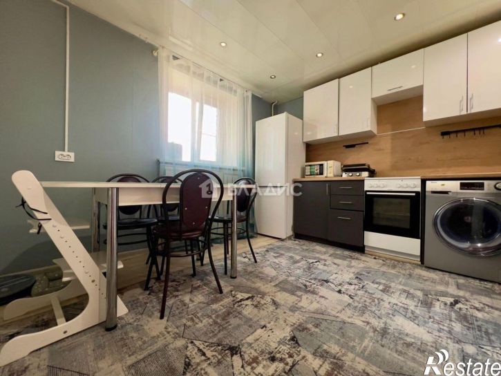 2-комн квартира улица Антонова, 12,  д. 12