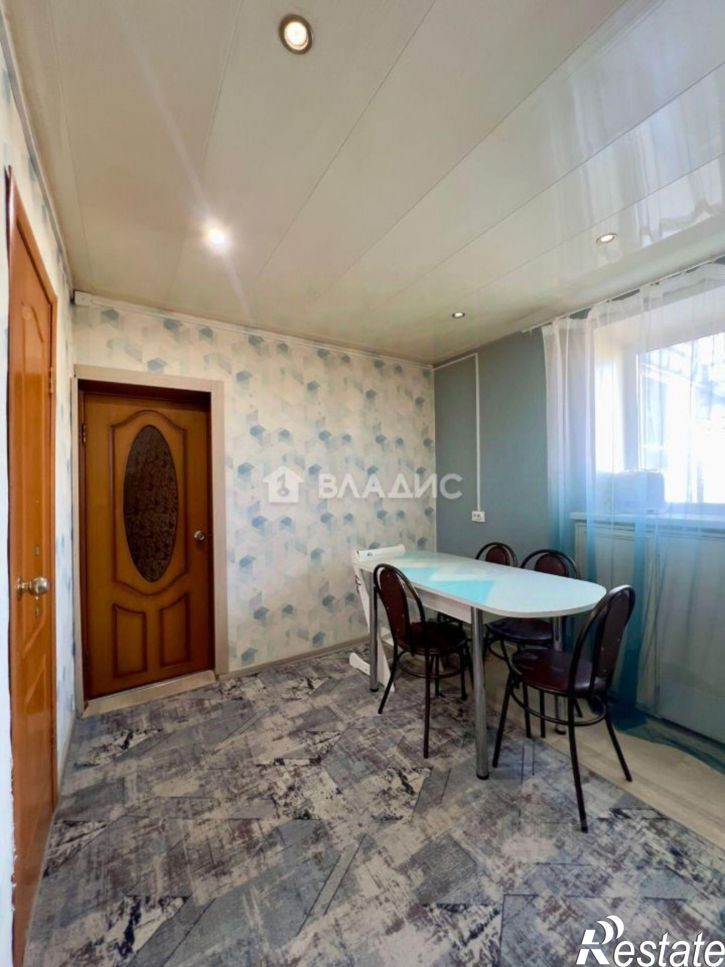 2-комн квартира улица Антонова, 12,  д. 12