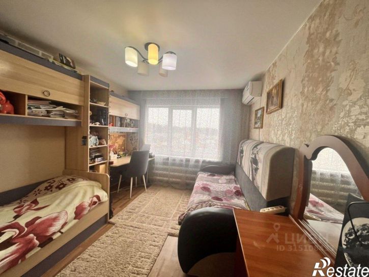 2-комн квартира улица Ушакова, 1,  д. 1