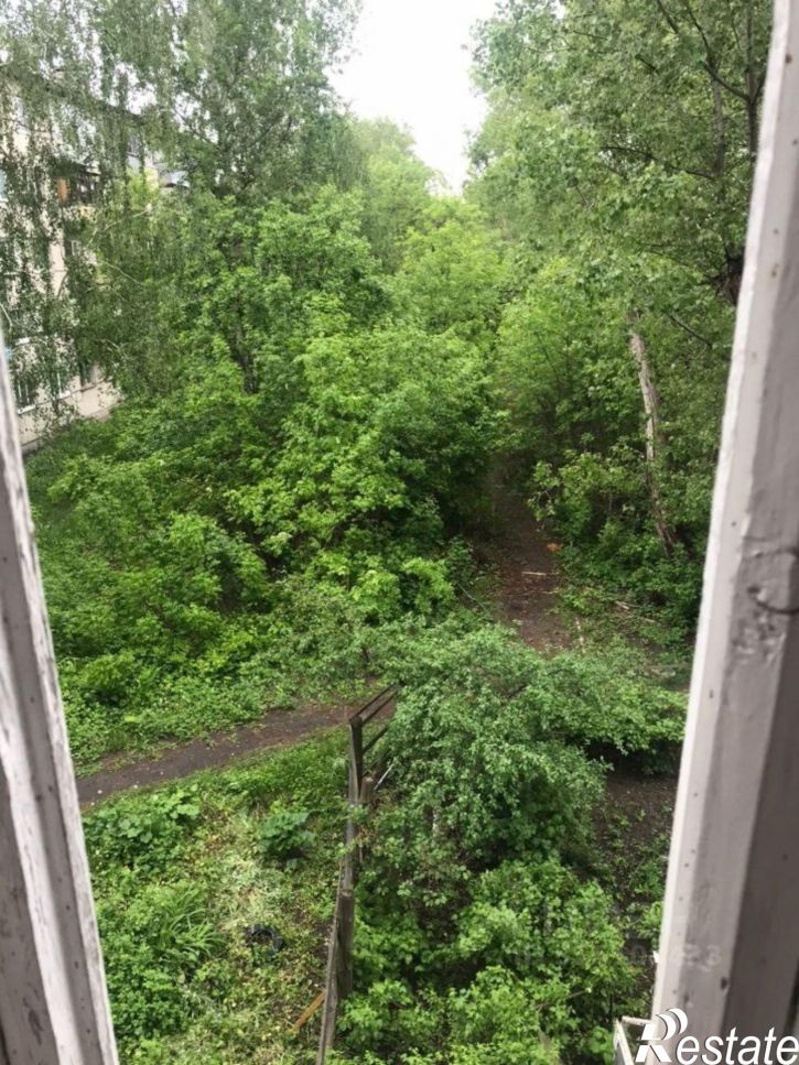 2-комн квартира улица Ушакова, 1,  д. 1