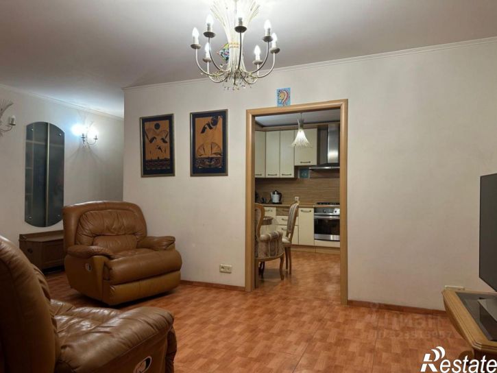 3-комн квартира ул Калинина, 61,  д. 61