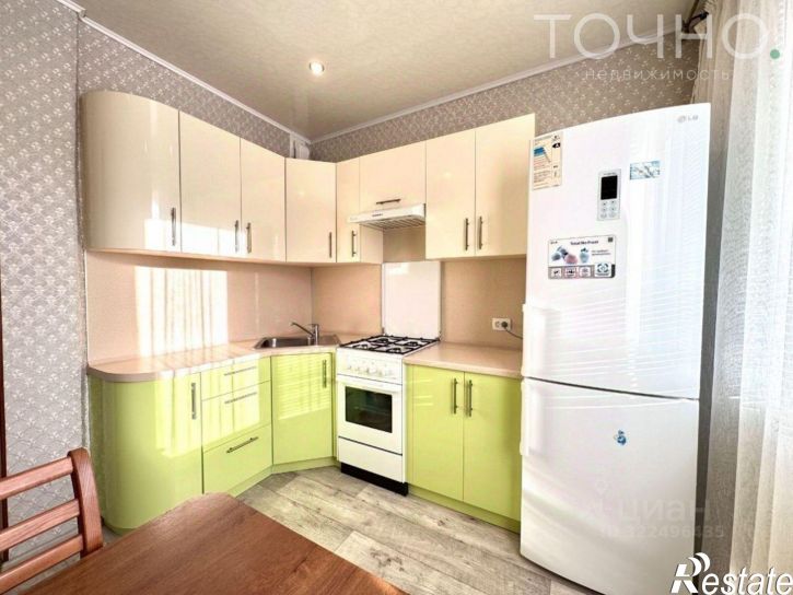 2-комн квартира проспект Строителей, 160,  д. 160