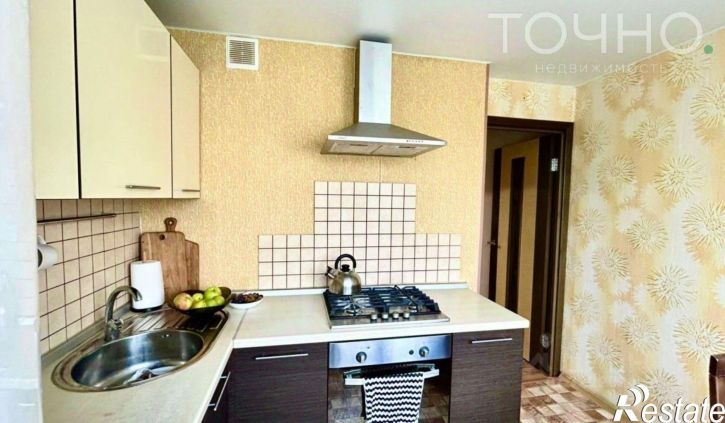 2-комн квартира Ладожская улица, 63,  д. 63