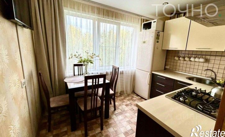 2-комн квартира Ладожская улица, 63,  д. 63