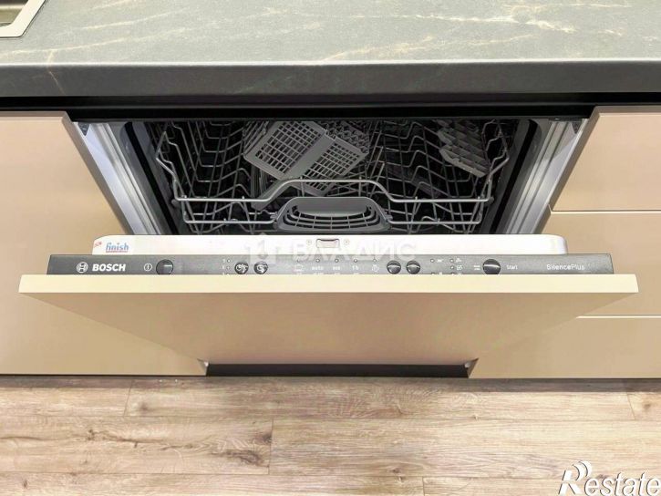 3-комн квартира улица Измайлова, 58А к1,  д. 58А к1