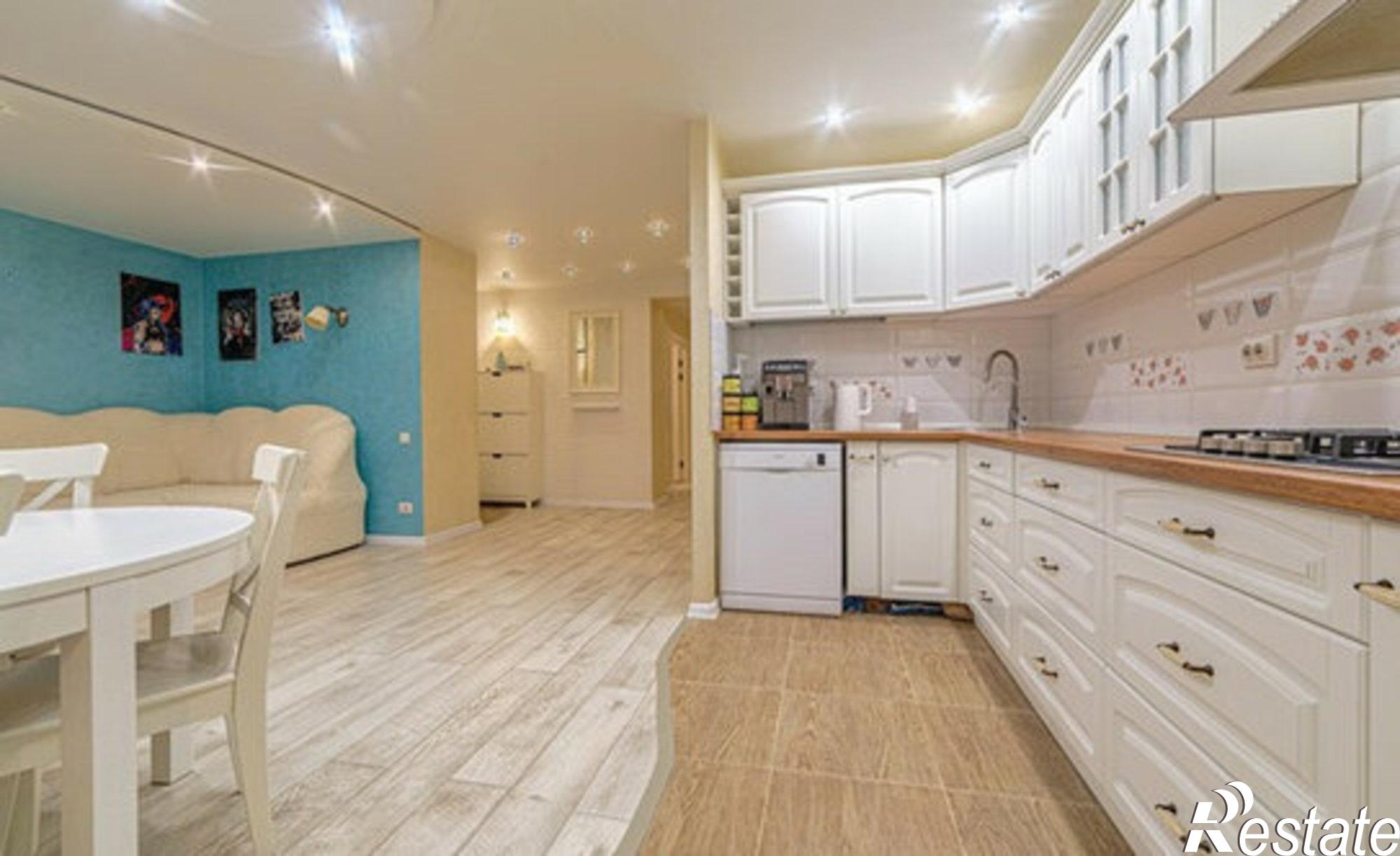 Купить квартиру за 9 000 000 рублей на ул Ново-Казанская, 4 Б