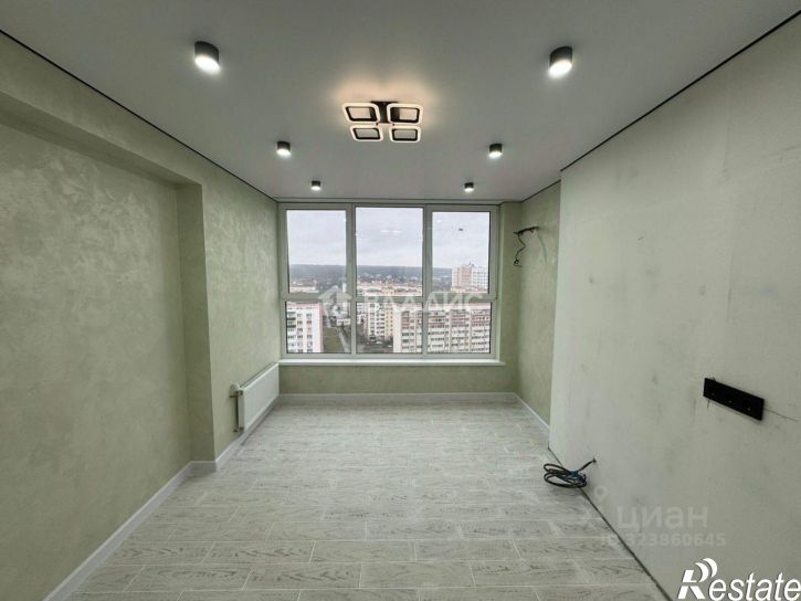 3-комн квартира ул Генерала Глазунова, 4,  д. 4