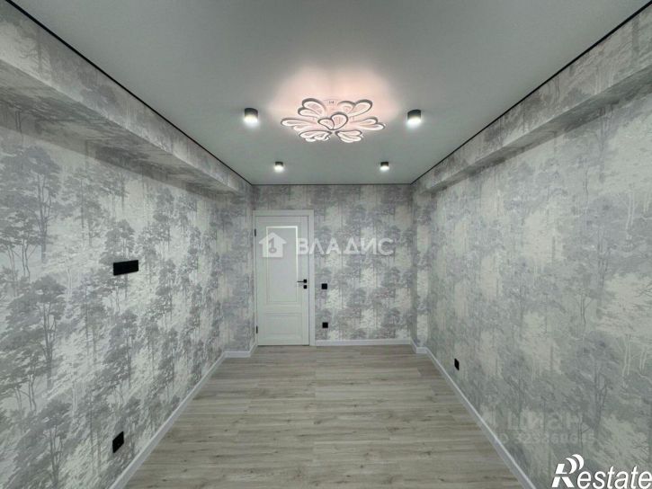 3-комн квартира ул Генерала Глазунова, 4,  д. 4