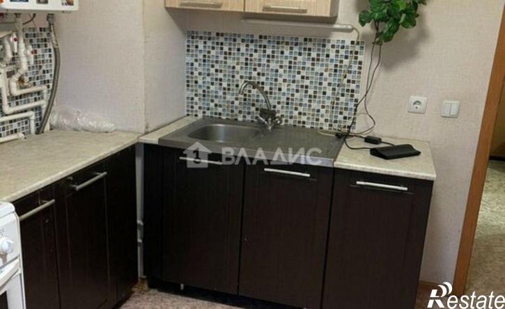 2-комн квартира ул Сузюмова, 9,  д. 9