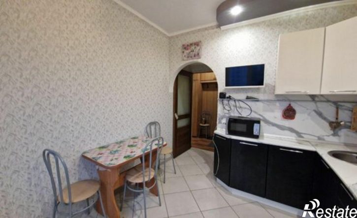 3-комн квартира ул Ладожская, 111,  д. 111