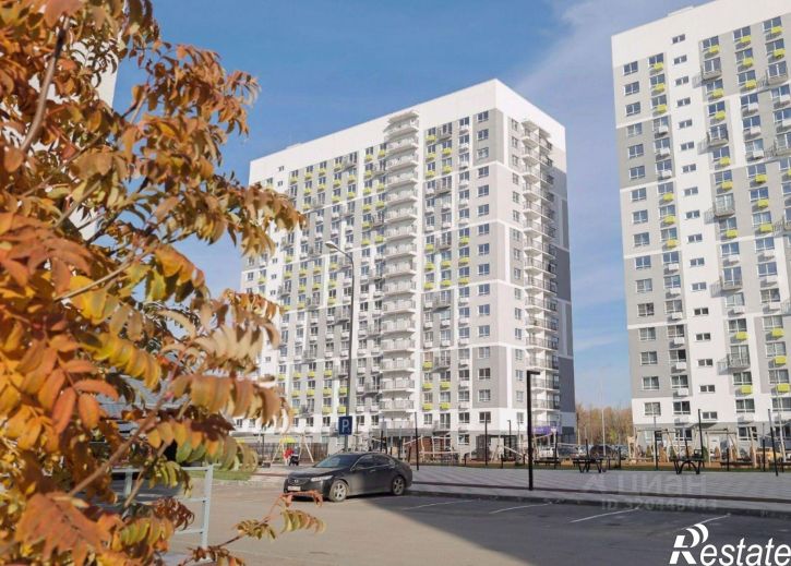 3-комн квартира в новом доме улица Генерала Глазунова, 6