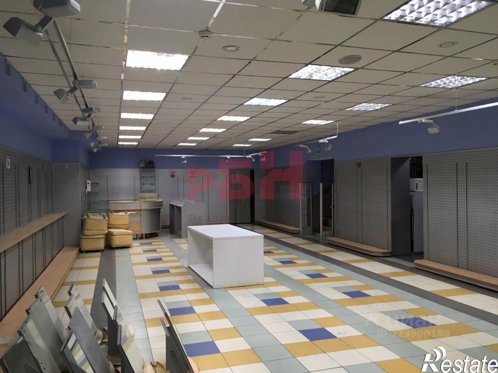 Сдать торговое помещение за 150 025 рублей на Московская улица, 71