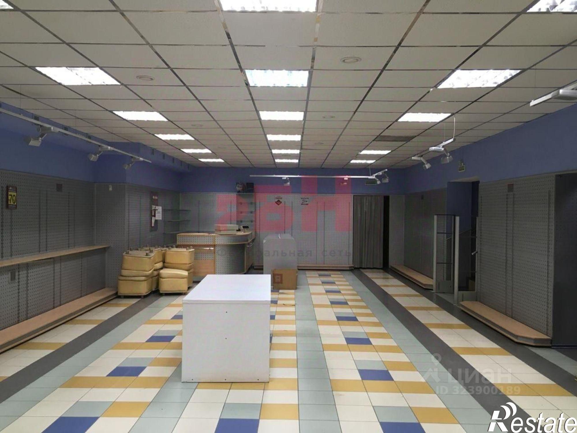 Сдать торговое помещение за 150 025 рублей на Московская улица, 71