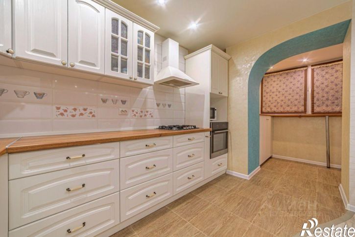 3-комн квартира ул Ново-Казанская, 4 Б,  д. 4 Б,  к. Б