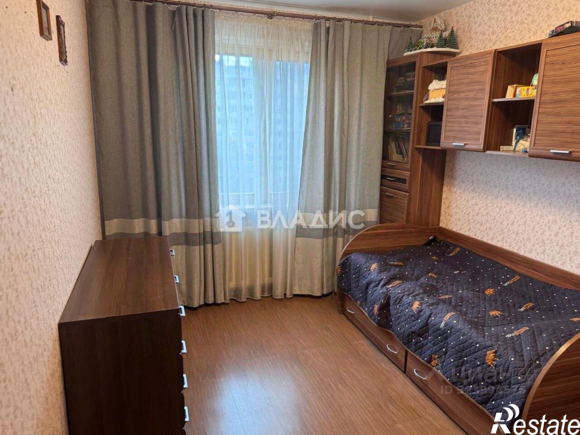 Купить квартиру за 6 350 000 рублей на пр-кт Строителей, 152А