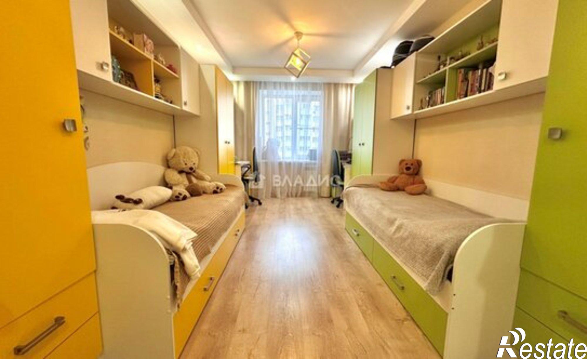 Купить квартиру за 8 300 000 рублей на ул Тепличная, 41