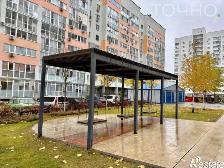 2-комн квартира пр-кт Победы, 97,  д. 97