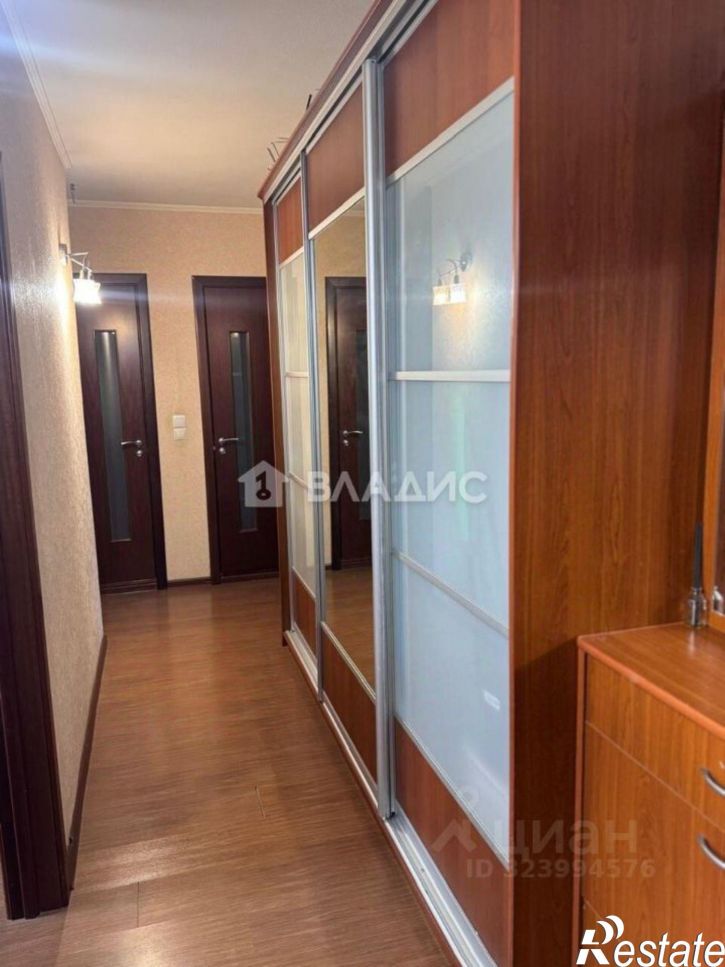 3-комн квартира пр-кт Строителей, 152А,  д. 152А