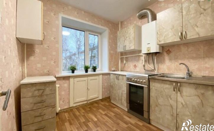 3-комн квартира ул Попова, 10,  д. 10