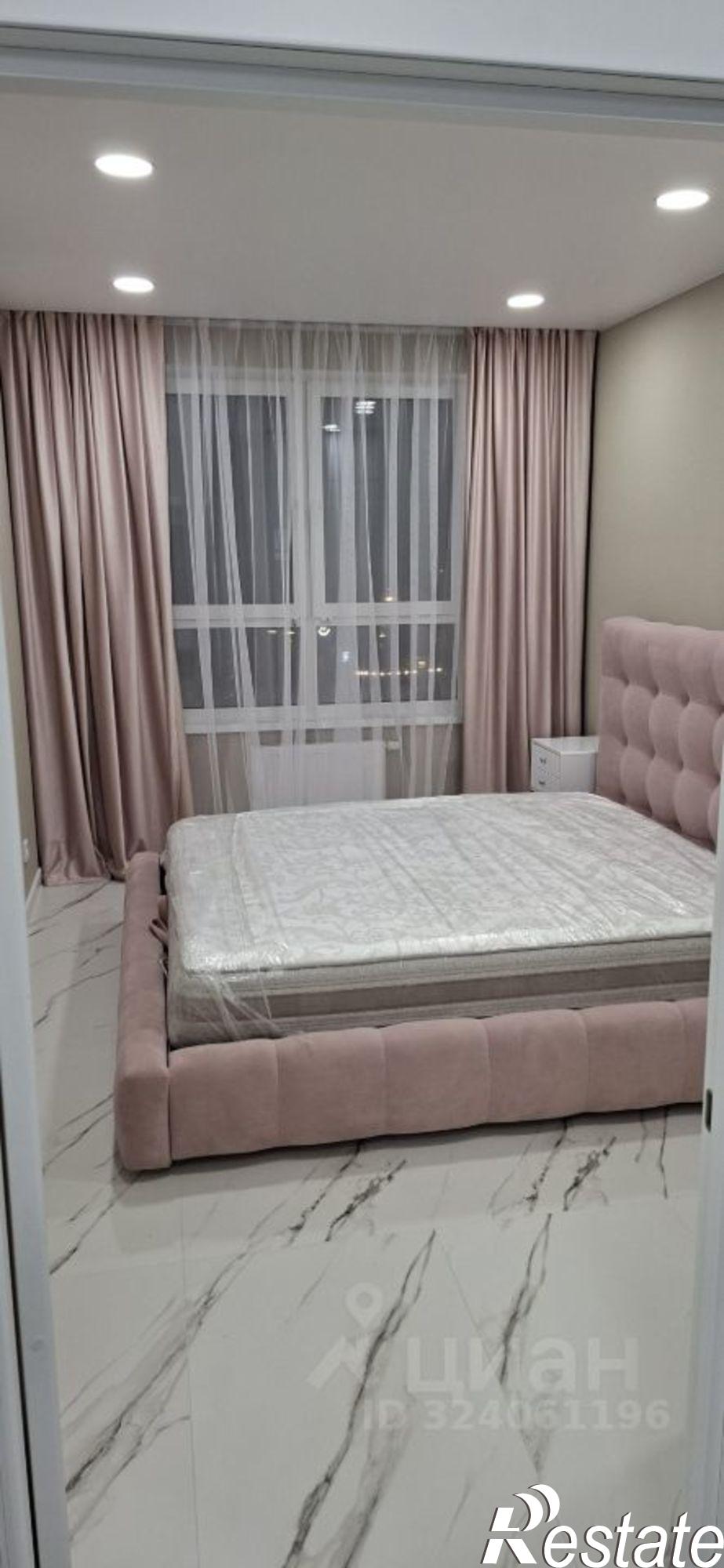 Сдать квартиру за 45 000 рублей на улица Измайлова, 38 к2