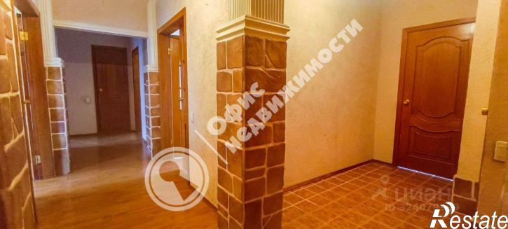 5-комн квартира улица Лядова, 40,  д. 40