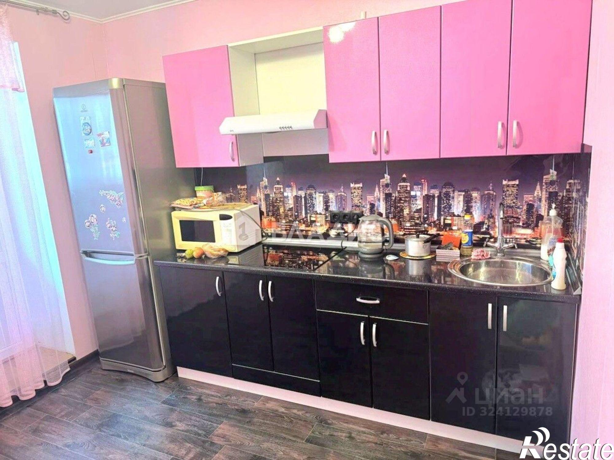 Купить квартиру за 4 250 000 рублей на ул Ладожская, 114