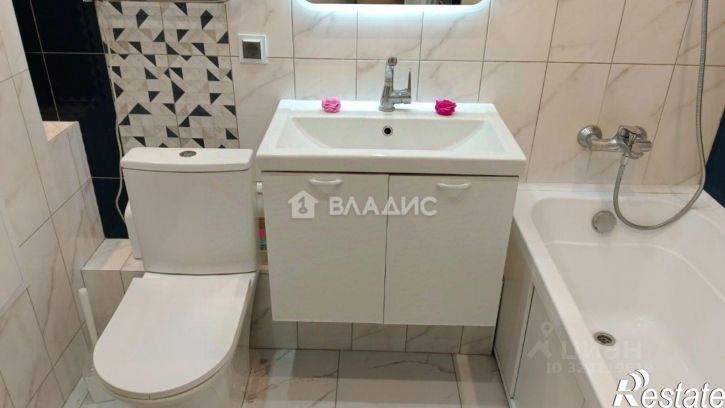 2-комн квартира улица Шмидта, 24,  д. 24